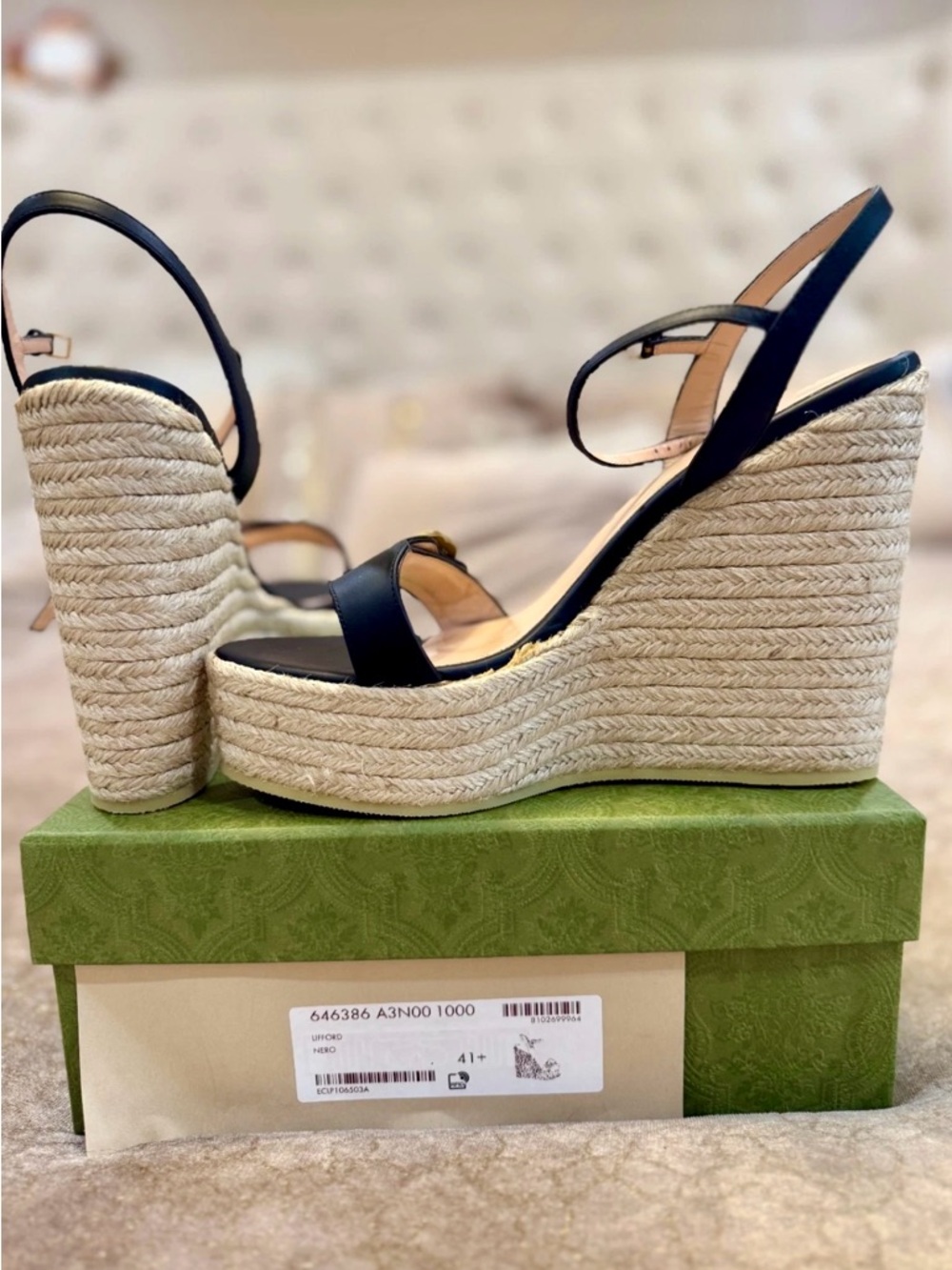 Gucci Black Leather Espadrille Wedge Sandals with Gold GG - Picture 5 of 8